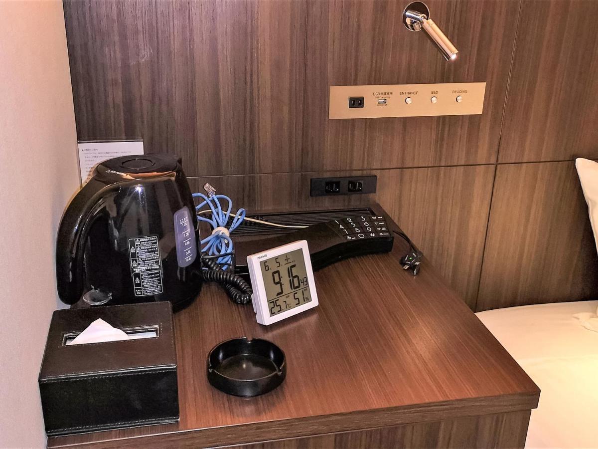 อเมนิตี้โฮเต็ล อิน ฮากะตะ Hotel ฟูกุโอกะ ภายนอก รูปภาพ